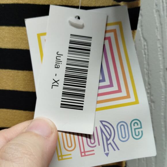 Lularoe NWT Size XL Julia Black Yellow Striped Bumblebee T-Shirt Dress - Picture 6 of 6